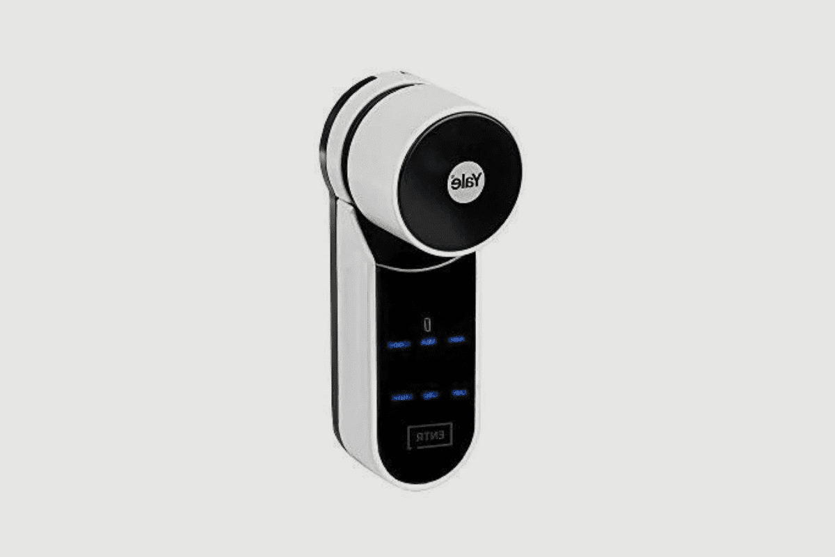 Yale ENTR Starter Kit Smart Door Lock 1